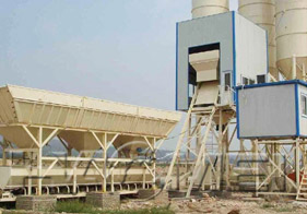 The prospect of the concrete batch plant in construction